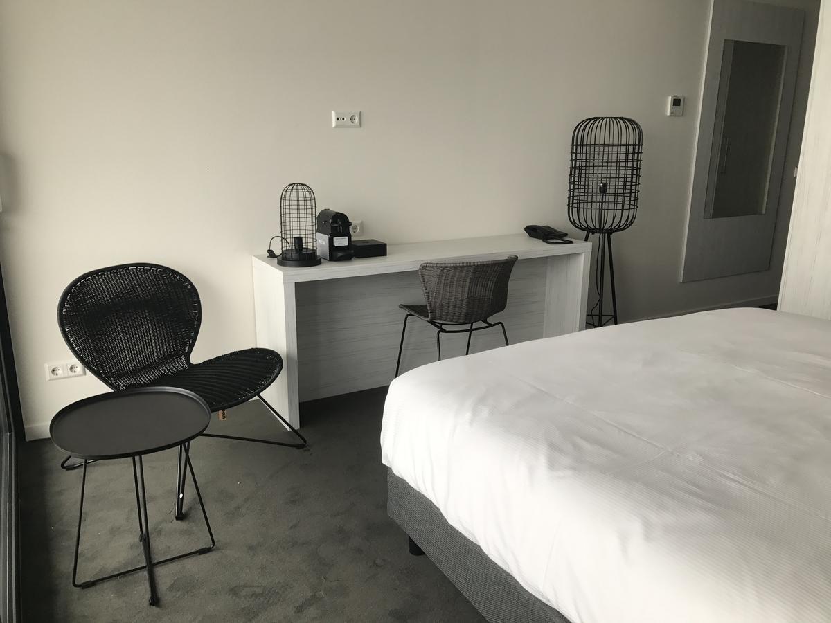 Fletcher Hotel-Restaurant Het Veerse Meer أرنيماودن المظهر الخارجي الصورة