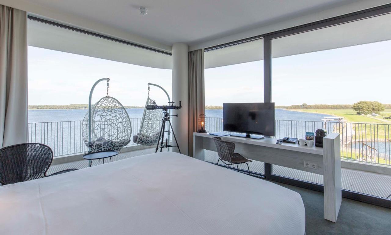 Fletcher Hotel-Restaurant Het Veerse Meer أرنيماودن المظهر الخارجي الصورة